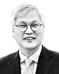 이희옥 성균관대 정치외교학과 교수