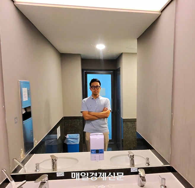 ‘Hey Meta, Take a picture’라고 얘기해서 찍은 사진입니다. 일부분을 크롭한 사진입니다. <이덕주 기자>
