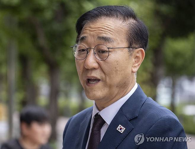 김윤덕 국토부 장관 후보자 첫 출근길. (사진= 연합뉴스)