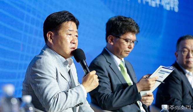28일 오후 '2025년 제주경제 발전을 위한 도민토론회'가 열렸다. ⓒ제주의소리