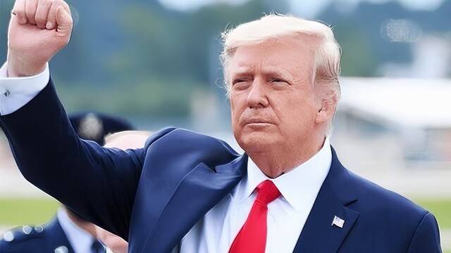 도널드 트럼프 미 대통령이 만성정맥부전 진단을 받았다｜출처: 트루스 소셜