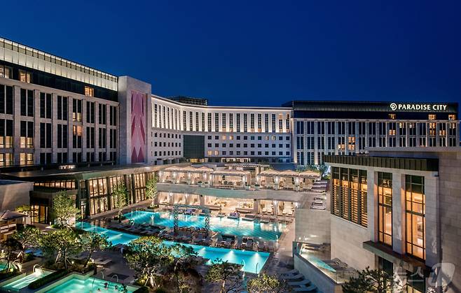 인천 영종도에 위치한 복합리조트 파라다이스시티 전경.(파라다이스 제공)