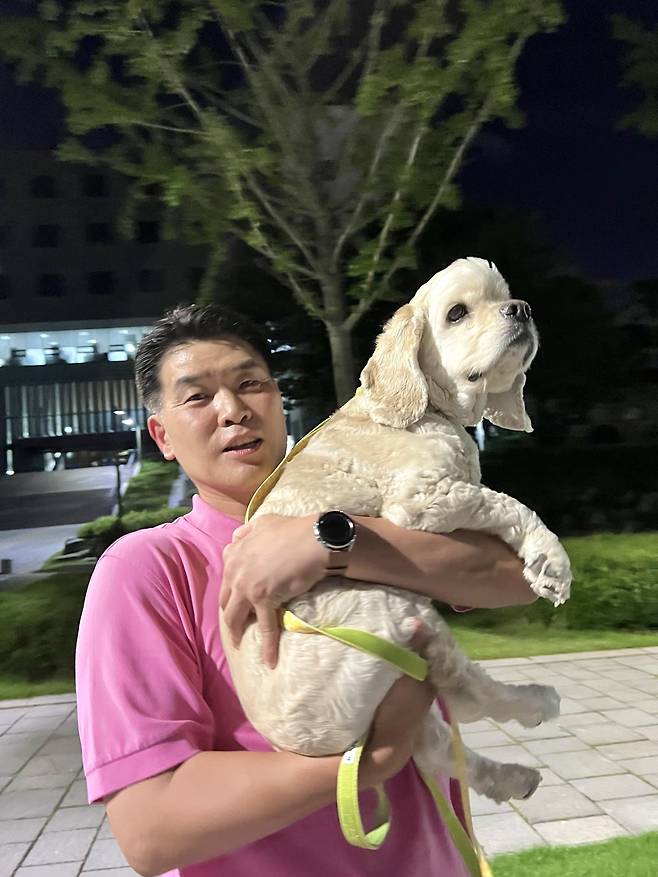 조상현 LG 감독에게 애완견 조던은 영혼의 동반자나 마찬가지다. 조상현 제공