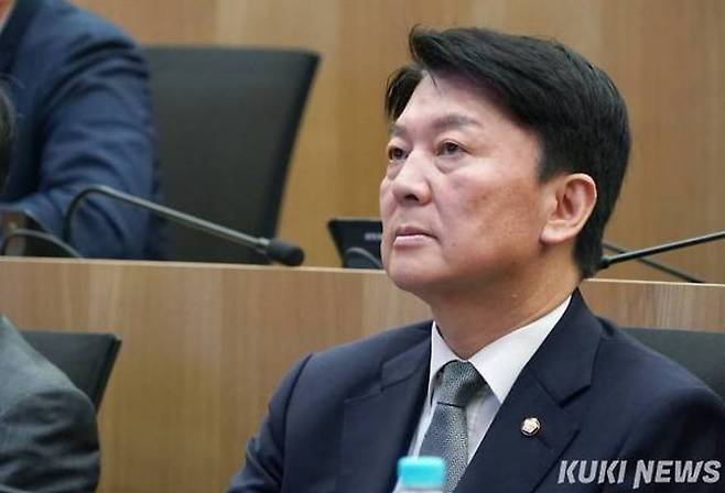 안철수 국민의힘 의원이 7일 비상대책위원회의 인적쇄신 거부에 당대표 출마를 선언했다. 쿠키뉴스 자료사진