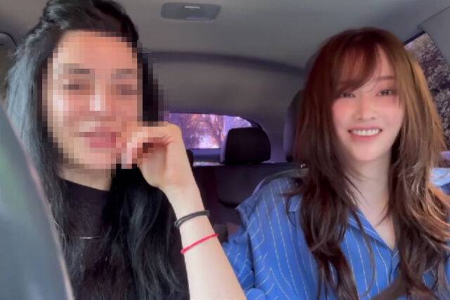 전종서가 한국에 놀러온 외국인 친구와 쇼핑을 즐겼다. / 전종서 소셜미디어