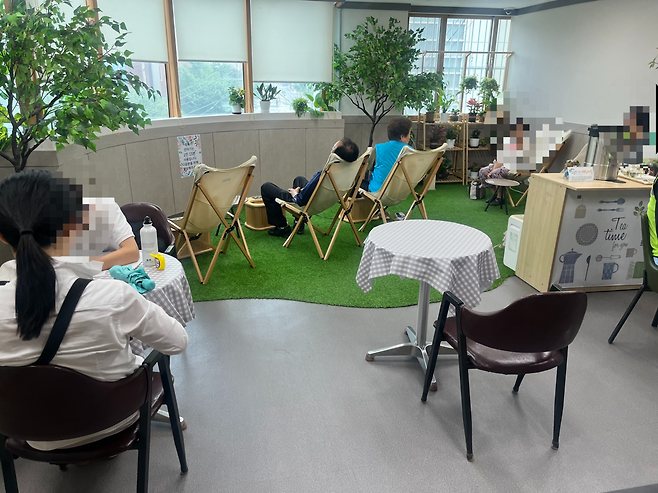 마음편의점 관악점 내부. 박병국 기자