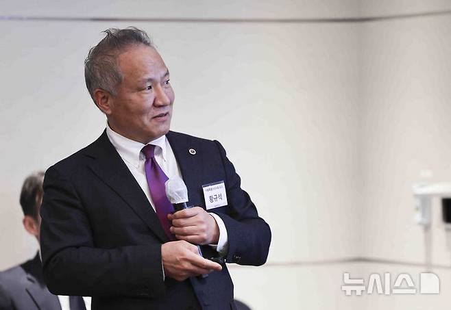 [서울=뉴시스] 김근수 기자 = 황규석 서울시의사회 회장. (사진=뉴시스DB) 2025.03.13. ks@newsis.com