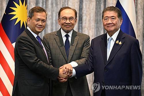 태국-캄보디아 전격 휴전 합의 [AP 연합뉴스 제공]
