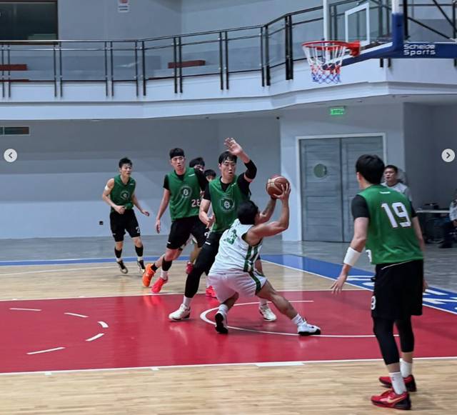 경기에 집중하는 원주 DB 선수들. /사진=원주 DB SNS