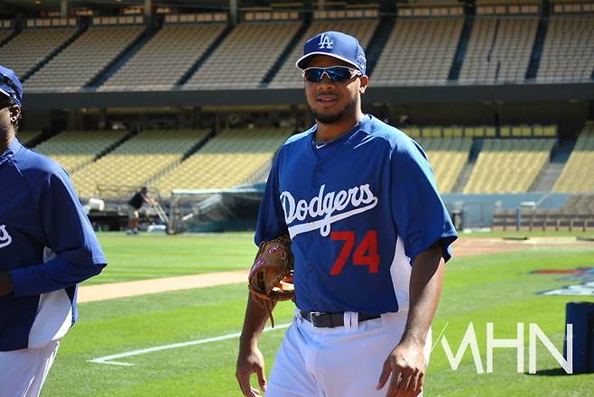 (포수로 프로에 입단한 잰슨은 투수로 전향한 뒤 성공한 케이스로 유명하다)