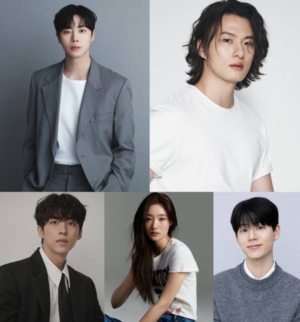 배우 추영우, 신승호(윗줄 왼쪽부터), 주종혁, 정채연, 배현성(아랫줄 왼쪽부터) ⓒ제이와이드컴퍼니,&nbsp;킹콩&nbsp;by&nbsp;스타쉽, BH엔터테인먼트,&nbsp;어썸이엔티