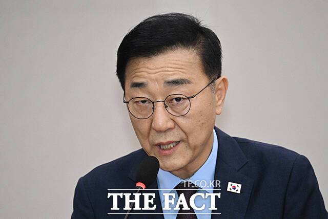 김윤덕 국토교통부 장관 후보자가 29일 오전 서울 여의도 국회 국토교통위원회에서 열린 인사청문회에 참석해 모두발언을 하고 있다. /국회=박헌우 기자