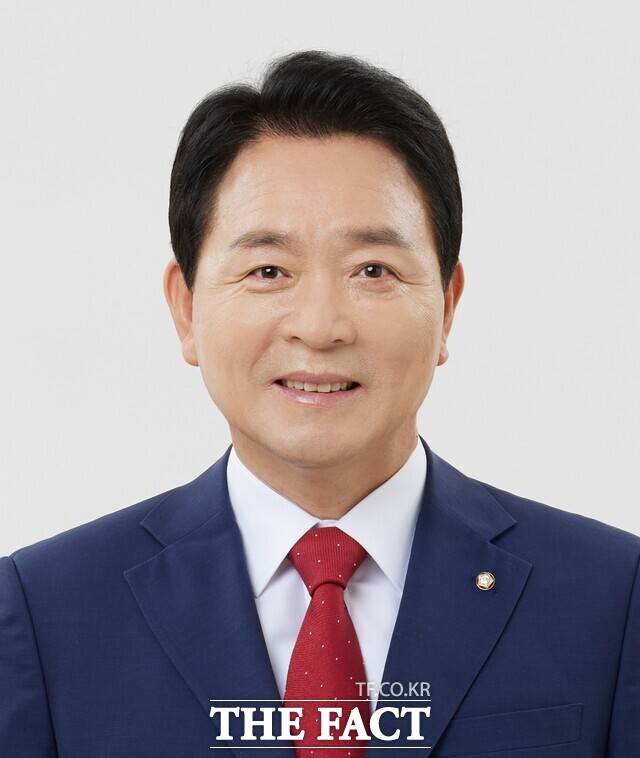 성일종 국회 국방위원장(3선, 충남 서산·태안) /성일종 국회의원 사무실.