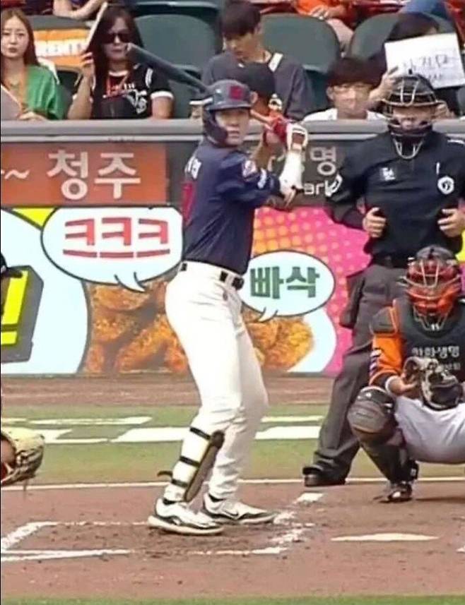 Screenshot_20250729_123126_Instagram.jpg 고추는 빠삭, 엉덩이는 크크크.jpg