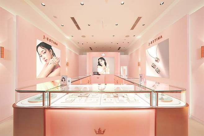 제이에스티나 하노이 매장 공간. 제이에스티나 제공