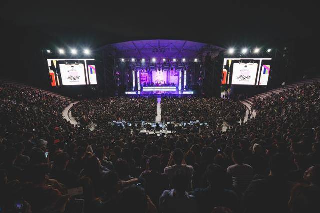 그룹 브라운아이드소울이 오는 12월 고척돔에서 6년 만의 단독 콘서트를 개최한다. 롱플레이뮤직 제공