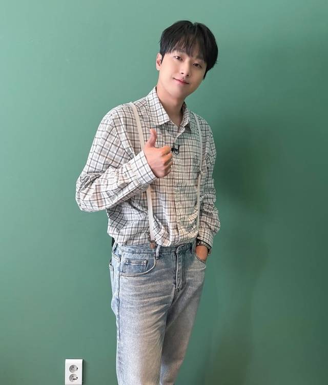 사진=이찬원 SNS