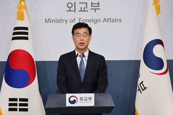 이재웅 외교부 대변인이 29일 서울 종로구 정부서울청사 별관에서 정례브리핑을 하고 있다. 연합뉴스
