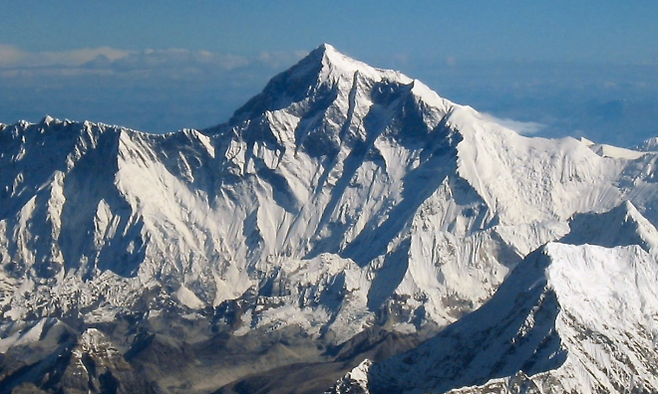 에베레스트. 위키피디아