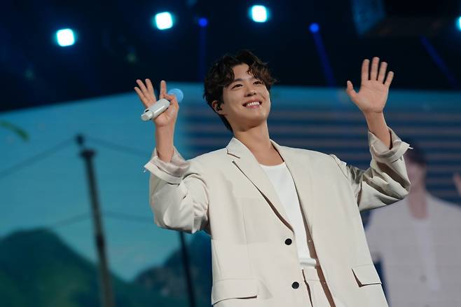 /사진=더블랙레이블