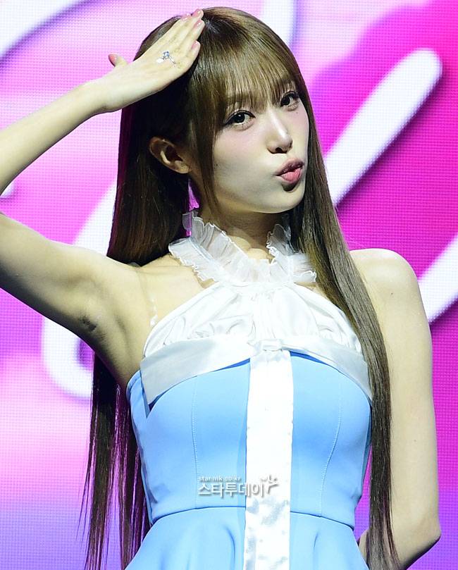 최예나. 사진ㅣ유용석 기자