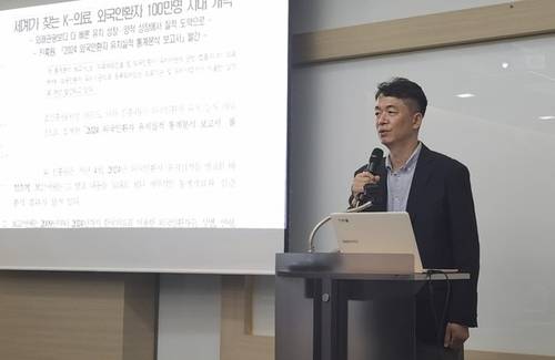 한동우 보건산업진흥원 국제의료본부장 [촬영 성서호]