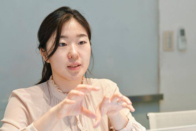 선민승 스플랩 대표는 우모를 영어와 일본어까지 지원하도록 만들어 해외 시장을 겨냥했다. 언니인 선창희 운영총괄이 주로 미국에 머물며 해외 사업을 담당한다. 남동균 인턴기자