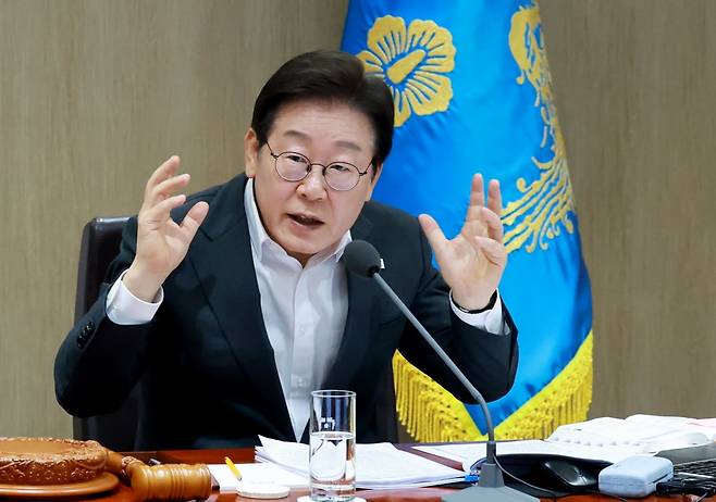 이재명 대통령이 29일 서울 용산 대통령실 청사에서 열린 국무회의에서 중대재해 근절대책 토론을 하고 있다. 2025.7.29. 사진=연합뉴스