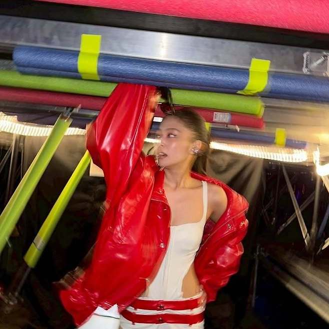 제니 소셜미디어