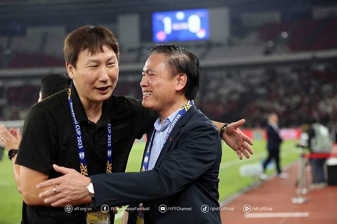 디제이엔터테인먼트 제공