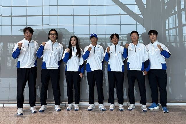 왼쪽부터 임규태 감독, 김재우 트레이너, 이예린, 김건호, 장준서, 윤용일 감독, 임준우 트레이너. /사진=대한테니스협회 제공