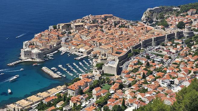 두브로브니크의 구시가지 전경. 이 곳 전체가 유네스코 세계 문화유산으로 지정돼 있다. 사진=이희택 기자.