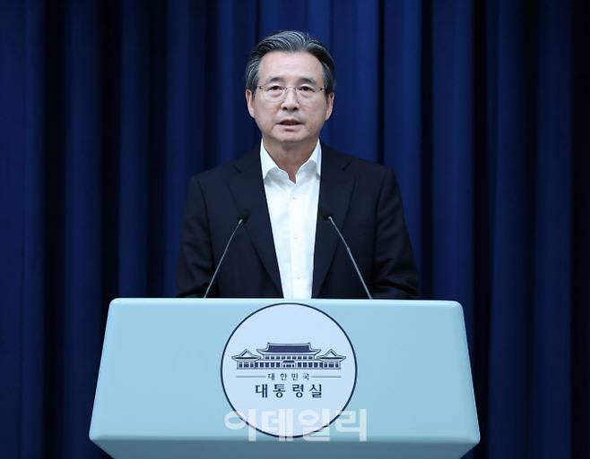 김용범 정책실장이 30일 서울 용산 대통령실 청사에서 비상경제점검TF 관련 브리핑을 하고 있다.(사진=뉴시스)