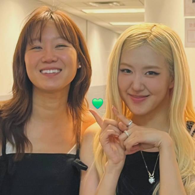 공효진과 로제. 사진 | 공효진 SNS