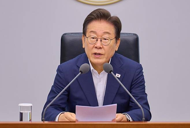 이재명 대통령이 30일 서울 용산 대통령실 청사에서 열린 비상경제점검 태스크 포스(TF) 3차 회의에서 발언을 하고 있다. (대통령실 제공) 2025.7.30/뉴스1