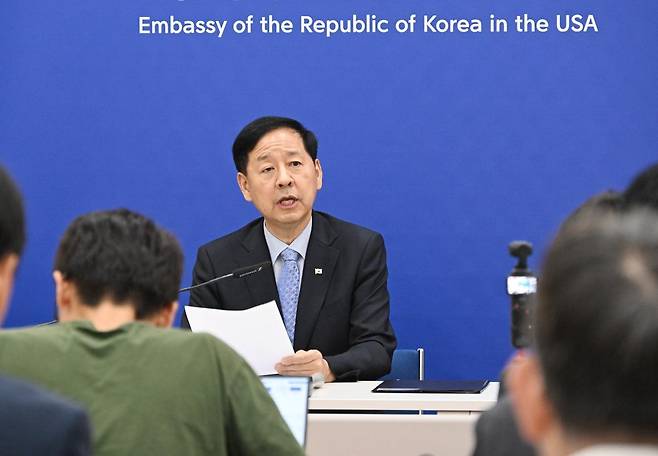 구윤철 경제부총리 겸 기획재정부 장관이 31일(한국시간) 미국 워싱턴D.C. 주미대한민국대사관에서 한-미 통상협의 결과 브리핑을 하고 있다. 2025.7.31. 기획재정부 제공