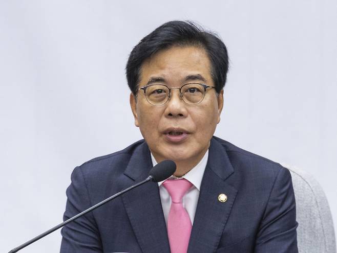 송언석 국민의힘 비상대책위원장 겸 원내대표가 29일 국회에서 열린 원내대책회의에서 발언하고 있다. 연합뉴스