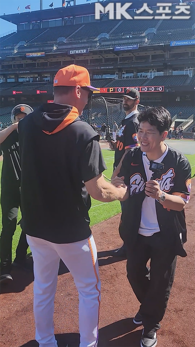 밥 멜빈 감독이 김병현을 만났다. 사진(美 샌프란시스코)=김재호 특파원