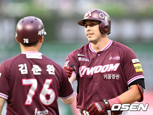 이게 적시타가 돼? 멋쩍은 미소 지은 카디네스