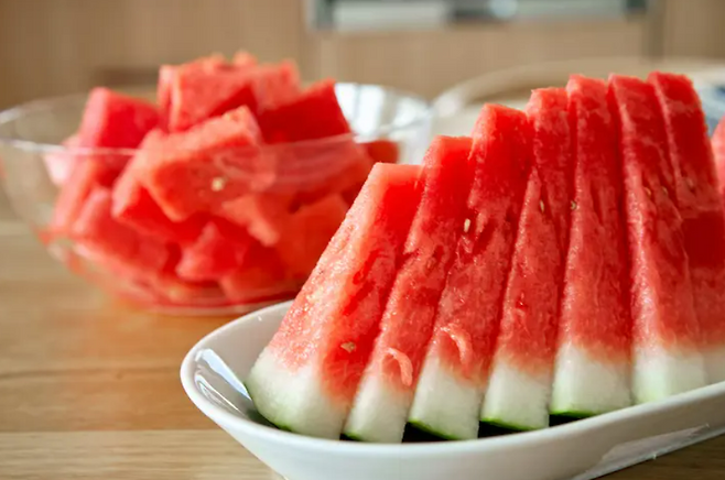 손질된 조각 과일을 찾는 수요가 급증하고 있다. 게티이미지