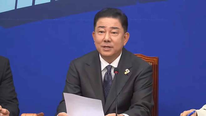 사진출처 : 더불어민주당