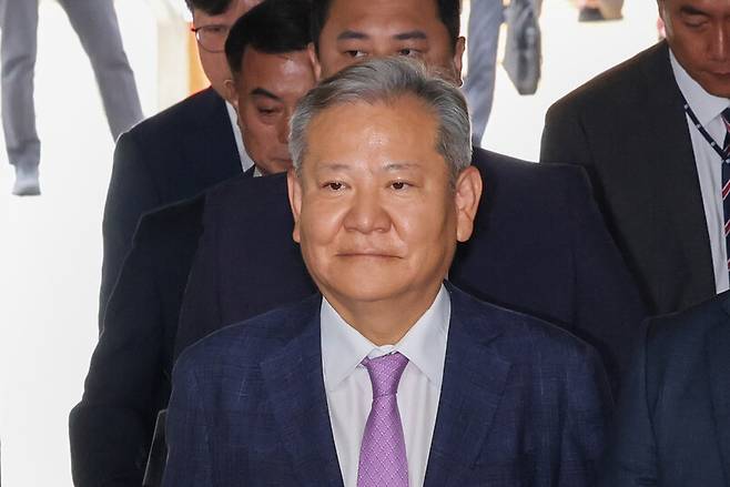 내란중요임무종사, 직권남용 권리행사방해 등의 혐의를 받는 이상민 전 행정안전부 장관이 31일 오후 서울 서초구 서울중앙지법에서 열린 구속 전 피의자 심문(영장실질심사)에 출석하고 있다. 김영원 기자 forever@hani.co.kr