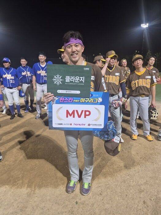천하무적-스타즈의 경기 MVP, 모델 강재원./한스타미디어
