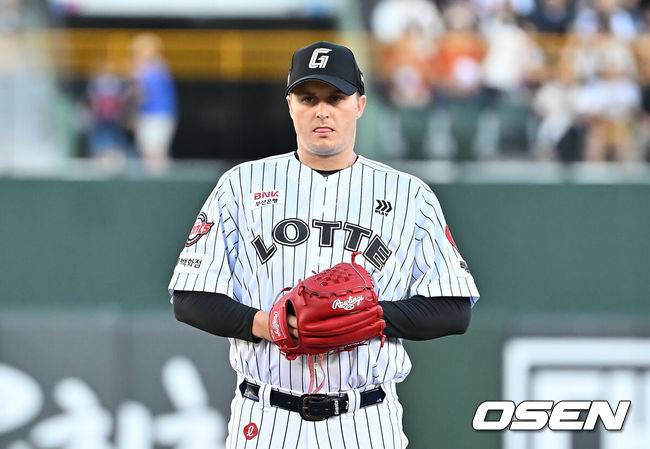 [OSEN=부산, 이석우 기자]  롯데 자이언츠 데이비슨 / foto0307@osen.co.kr