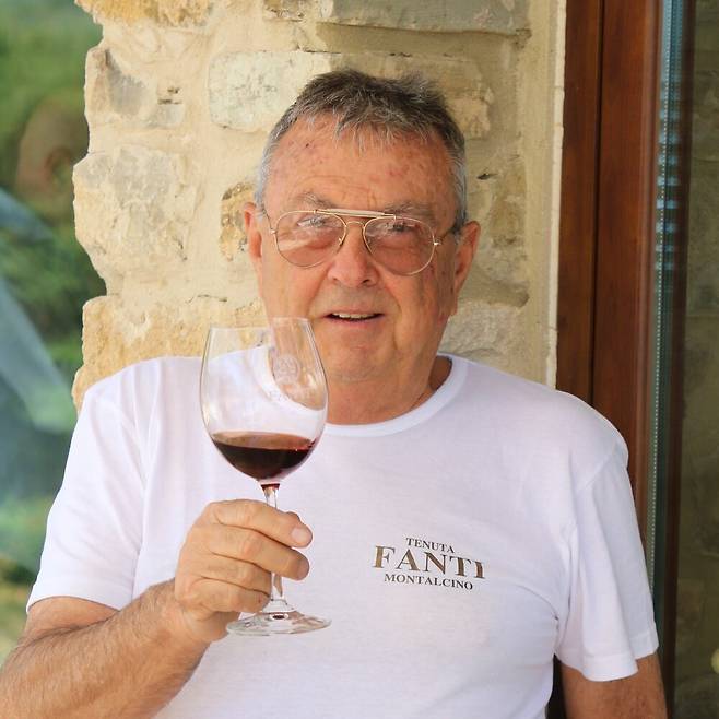 필립포 판티. 홈페이지