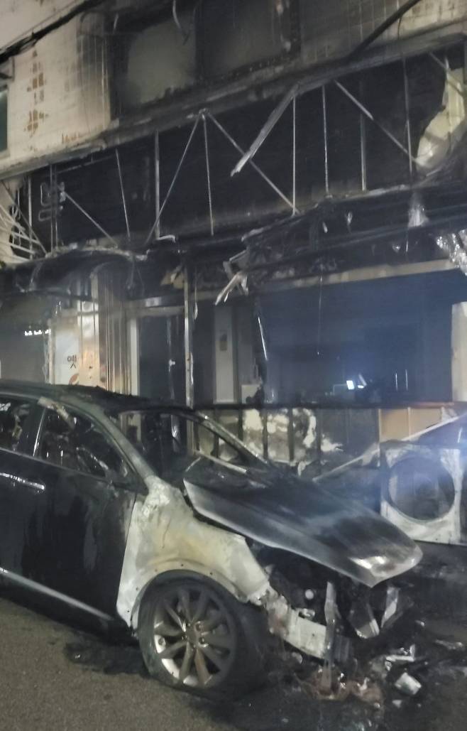 ▲ 평택 차량 화재 현장. /사진제공=경기도소방재난본부