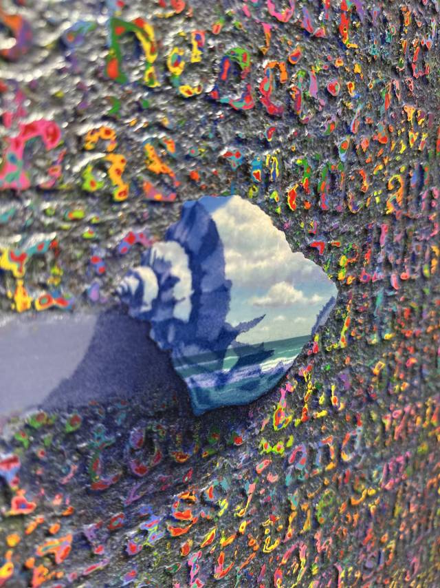 안봉균 작품 중 일부, 소라고둥 안에 바다가 들어 있다. 김은영 기자 key66@