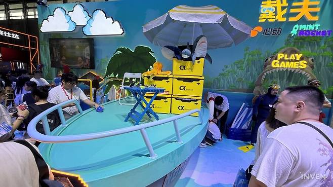 ▲ 그 친숙한 보트를 현실로 직접 끌고 왔을 줄은 ㄷㄷ