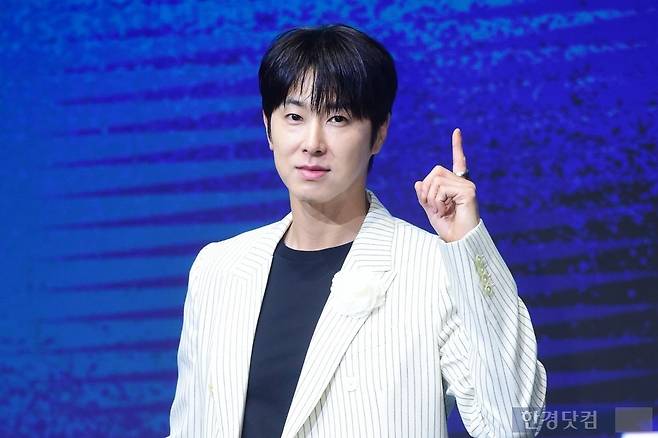 정윤호가 7월 8일 서울 여의도 콘래드 호텔에서 열린 디즈니플러스 드라마 '파인' 제작 발표회에 참석했다. 변성현 한경닷컴 기자