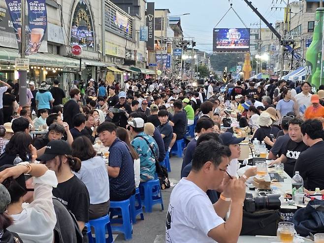제9회 홍천강 별빛음악 맥주축제 전야제. fn뉴스 DB